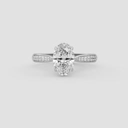 Lumière Oval Solitaire