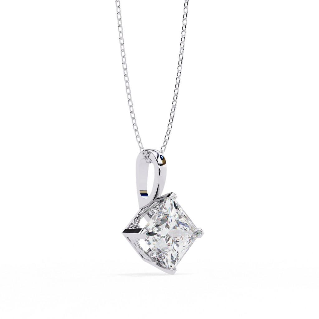 Majestique Solitaire Pendant