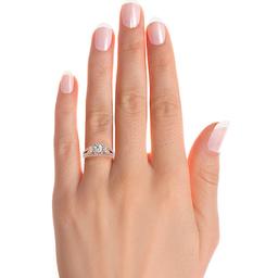 Opulent Round Halo Ring