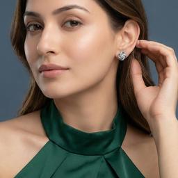 Round Diamond Interwoven Studs